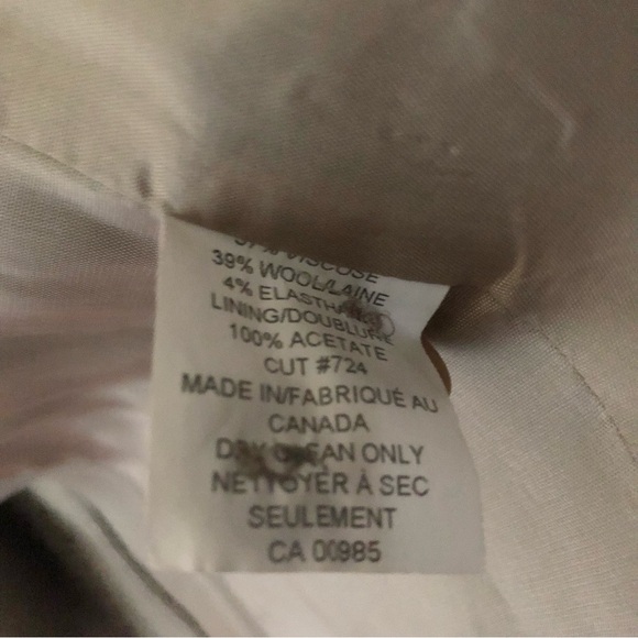 Holt Renfrew vintage beige blazer jacket - Picture 4 of 6